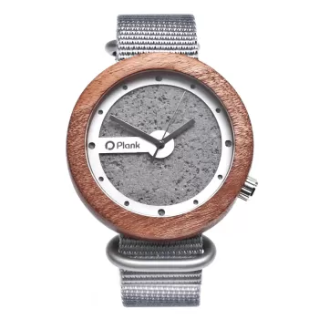 Zegarek drewniany Plank Eridanus to połączenie betonu, drewna i srebrnego paska ZULU